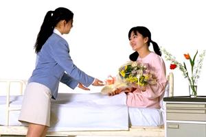 歯の色で悩んでいる方はこちらで相談を