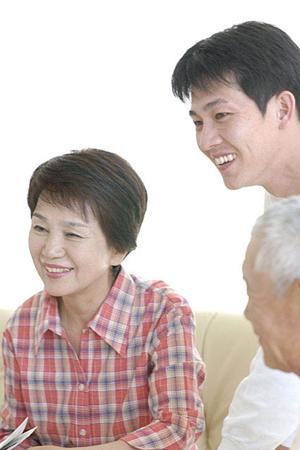 家庭のような暖かな雰囲気の老人ホーム